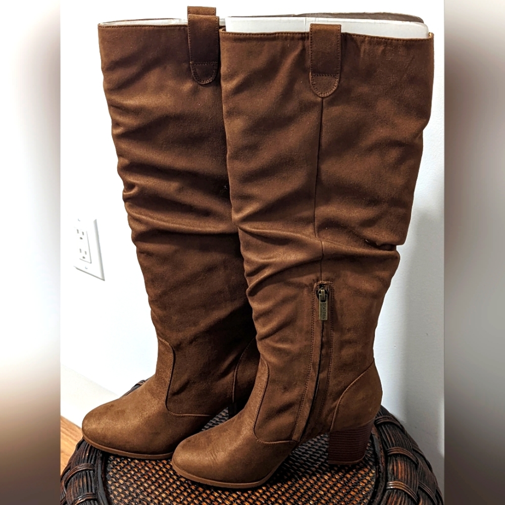 NEW (never worn) Kenneth Cole Reaction boots